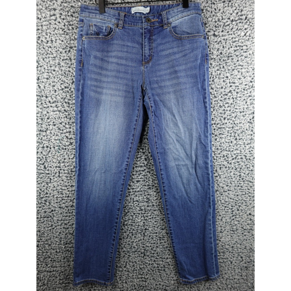 L.L. Bean Size 4‎ Signature Premium Skinny Jeans Mid Rise Mid Blue Vintage Wash